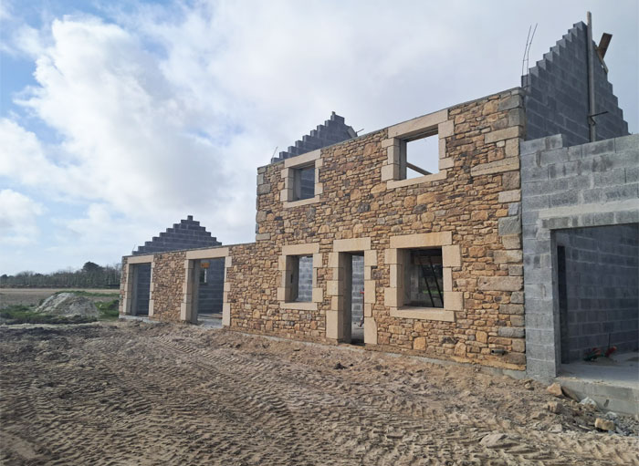 Travail de la pierre à Plouguerneau